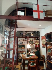 Foto Negozio a Genova Centro Città di 57 m² in vendita