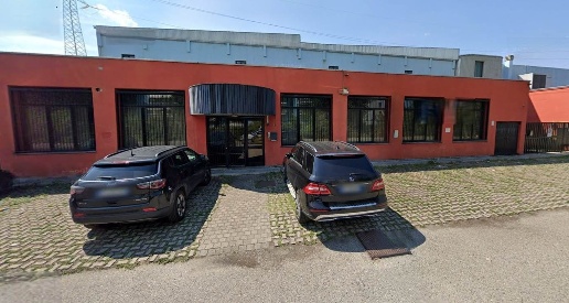 Foto Laboratorio a Brugherio Centro di 700 m² in vendita