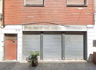 Foto Negozio in Via Giuseppe Garibaldi, Cornaredo Centro di 85 m²