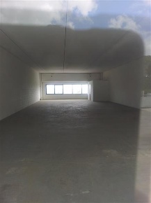 Foto Negozio a Martinsicuro Centro di 150 m² con 1 locali in affitto