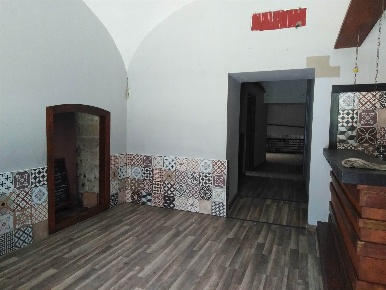 Foto Negozio in Via Raffaele Gasparri 20, Caserta Corso Trieste di 100 m²