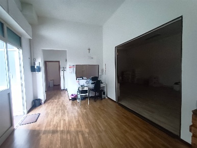 Foto Magazzino a San Pietro Clarenza di 140 m² con 7 locali in vendita