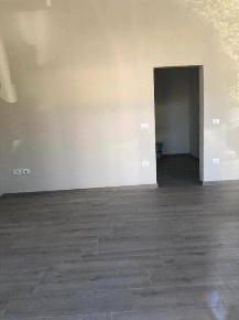 Foto Negozio a Pisa Porta a Lucca di 40 m² con 1 locali in affitto