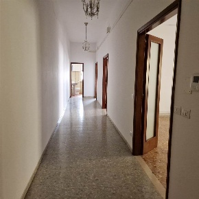 Foto Ufficio a Firenze San Marco - SS Annunziata di 80 m² con 3 locali
