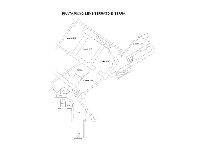 Foto Locale commerciale a Poggibonsi Centro di 340 m² con 7 locali