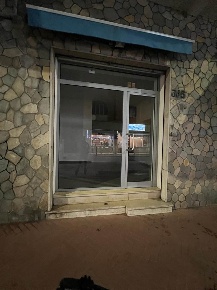 Foto Negozio a Bordighera Centro di 60 m² con 1 locali in vendita