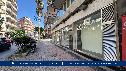 Foto Negozio a Salerno Irno - Brignano di 45 m² con 1 locali in affitto