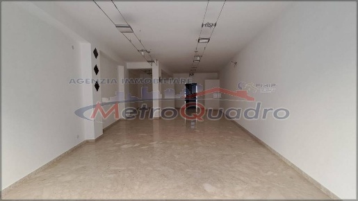 Foto Locale commerciale a Canicattì di 110 m² in affitto