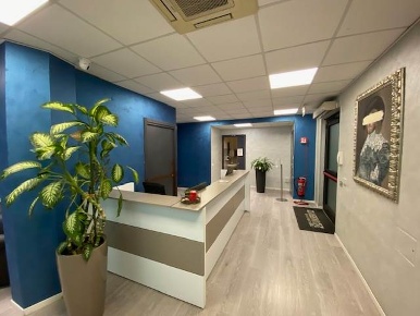 Foto Ufficio in Viale del Lavoro 33, Verona Zona Fiera di 550 m² in vendita