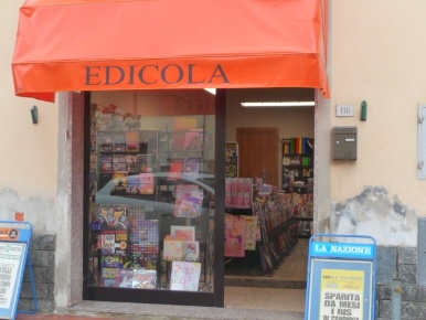 Foto Negozio a Montevarchi Pestello, Ginestra di 45 m² con 2 locali
