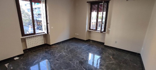 Foto Ufficio a Latina Centro Storico di 100 m² con 4 locali in affitto