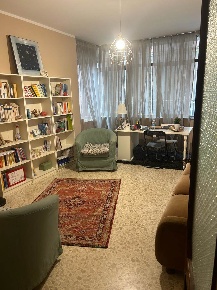 Foto Ufficio in via carlo del balzo, Avellino Centro Storico di 80 m²