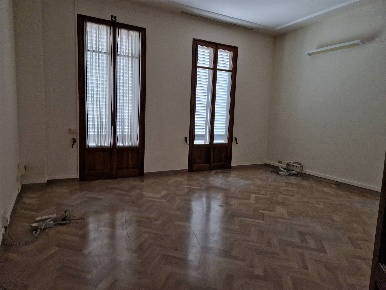 Foto Ufficio a Firenze Borgo Ognissanti - Il Prato di 230 m² con 8 locali