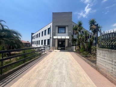 Foto Ufficio a San Gregorio di Catania Carrubazza Motta di 2200 m²