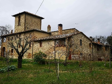 Foto Cessione attività a Castelnuovo Berardenga di 1225 m² con 35 locali