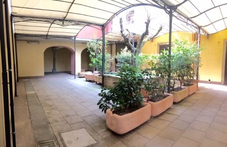 Foto Negozio a Bergamo Celadina di 444 m² con 7 locali in vendita