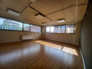 Foto Ufficio a Pistoia Sant'Agostino di 230 m² in affitto