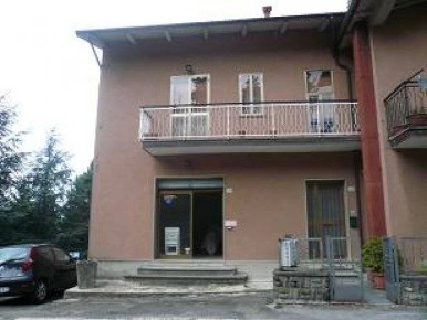 Foto Negozio a Camugnano Baigno di 50 m² in vendita