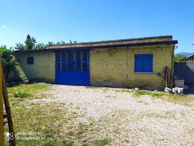 Foto Laboratorio in VIA SACCACCIO, Nola Centro di 175 m² con 2 locali
