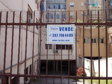 Foto Magazzino in VIA DEI CANTIERI 104, Palermo Montepellegrino di 420 m²