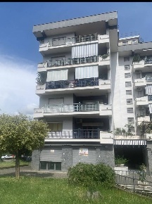 Foto Locale commerciale a Rende Quattromiglia di 150 m² con 2 locali