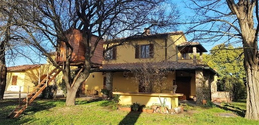 Foto Agriturismo a Follonica San Luigi, Capannino, Corti Nuove di 584 m²