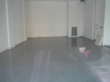 Foto Magazzino a Modena San Faustino di 50 m² con 1 locali in vendita