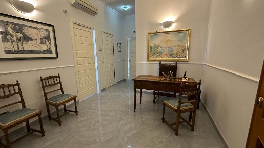 Foto Ufficio a Foggia Via della Repubblica - Piazza San Francesco di 70 m²