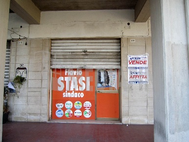 Foto Locale commerciale in VIA TELESIO 10, Corigliano-Rossano di 40 m²