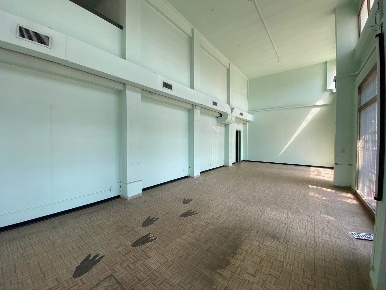 Foto Negozio a Pistoia Capostrada di 150 m² con 3 locali in affitto
