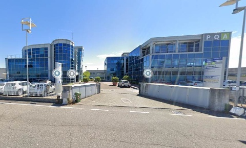 Foto Ufficio a Porto Mantovano Malpensata Gombetto di 152 m² con 1 locali