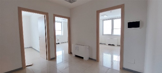 Foto Ufficio a Livorno Porta a Terra - Padula di 80 m² con 3 locali