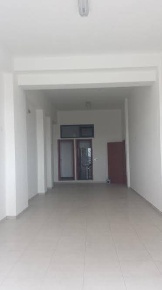 Foto Locale commerciale in Viale Italia, Messina di 60 m² con 1 locali