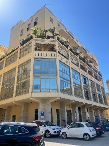 Foto Ufficio in piazza vittorio emanuele 26, Agrigento di 174 m² in vendita