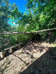 Foto Struttura sanitaria a Castelnuovo di Val di Cecina di 10447 m²