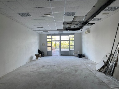 Foto Laboratorio a Siena Ruffolo - Taverne d'Arbia di 326 m² con 7 locali