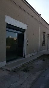 Foto Attività commerciale a Marsala Contrade Extraurbane di 50 m²