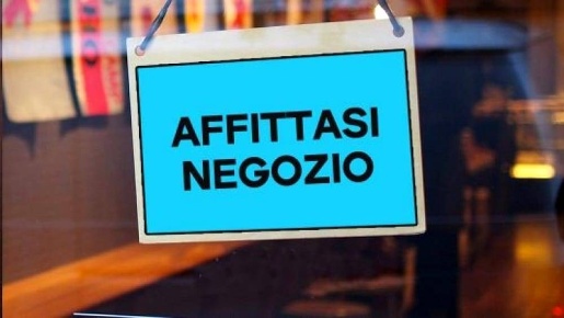Foto Negozio a Civitanova Marche di 45 m² con 1 locali in affitto