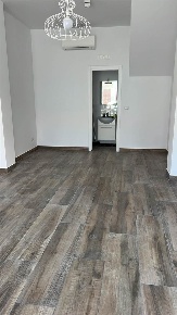 Foto Negozio a Civitanova Marche di 45 m² con 1 locali in affitto