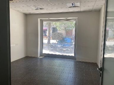 Foto Locale commerciale a Ancona Cittadella di 292 m² in vendita