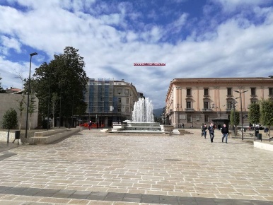 Foto Ufficio a Avellino Centro Storico di 80 m² con 3 locali in affitto