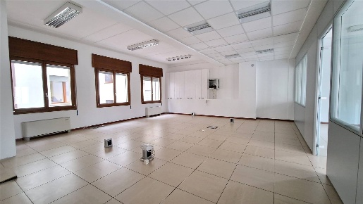 Foto Ufficio a Este Centro Storico di 100 m² con 2 locali in affitto