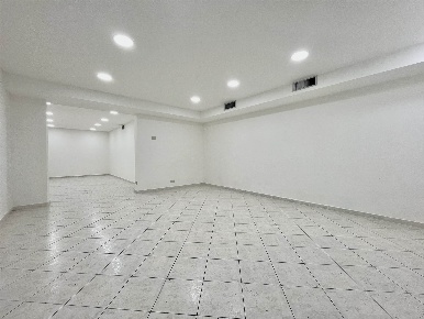 Foto Attività commerciale a Palermo Cassaro di 80 m² con 1 locali
