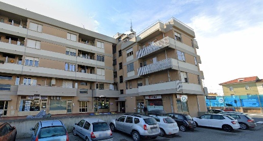 Foto Locale commerciale in via Pisacane, Rosignano Marittimo di 140 m²