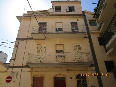 Foto Appartamento a Ragusa Centro di 85 m² con 5 locali in affitto