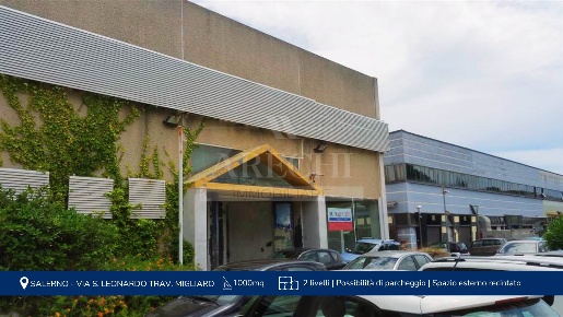 Foto Negozio in via San Leonardo trav. Migliaro, Salerno di 1000 m²