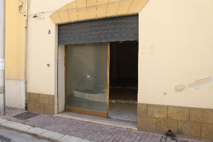 Foto Negozio a Mazara del Vallo Via Marsala, Piazza Macello di 90 m²