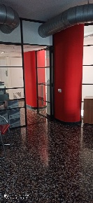 Foto Ufficio a Novara Sacro Cuore di 253 m² con 11 locali in vendita