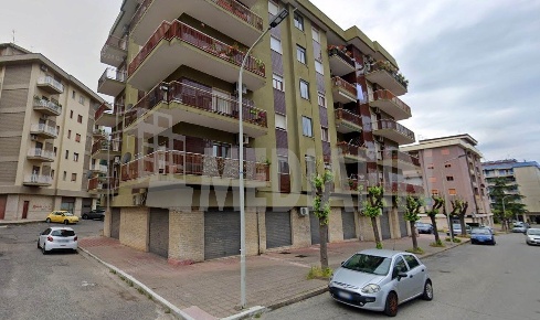 Foto Locale commerciale in VIA GIOACCHINO DA FIORE 2, Corigliano-Rossano