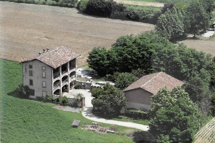 Foto Agriturismo a Spirano di 3396 m² con 1 locali in vendita
